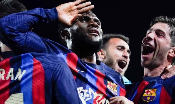 开云体育官网-【人物】巴萨英雄凯西：从险些离队，到绝杀终结悬念