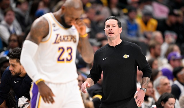 开云-美记：雷迪克赶紧换下詹姆斯吧 东契奇受伤的教训还历历在目呢