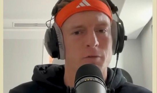 开云体育下载-克罗斯谈伯纳乌被嘘经历，回忆1-4负阿贾克斯|托尼·克罗斯|皇马|皇家马德里|圣地亚哥-伯纳乌足球场|阿贾克斯足球俱乐部_新浪体育_新浪新闻