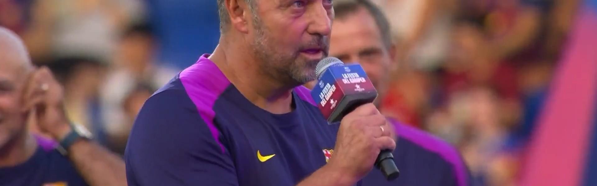 跟队：弗里克今天为巴萨球员放假，但仍有部分球员加练