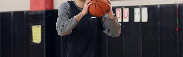 开云体育下载-CBA｜张兆旭出任宁波队助理教练 将与刘晓宇共同辅佐哈里斯