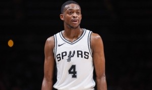 媒体人：马刺给福克斯最高待遇 上赛季他表现不佳和米奇有些关系